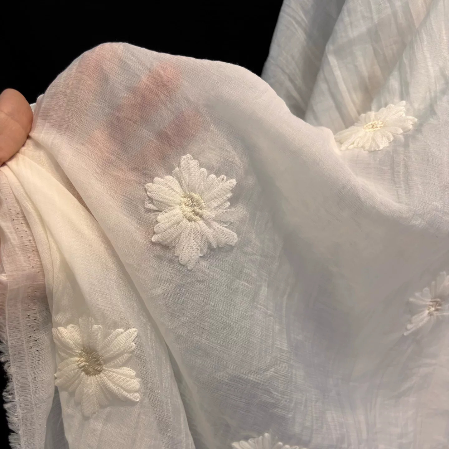 1야드 쉬폰 원사 마이크로 주름 데이지 자수 원단, 드 - Embroidery Tulle 리뷰 및 가격